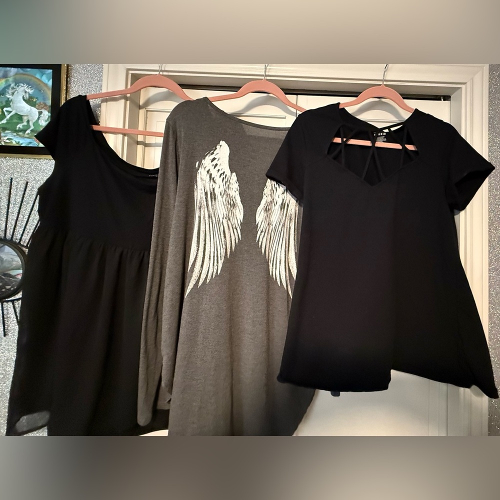 BUNDLE DEAL: Torrid 2x top bundle